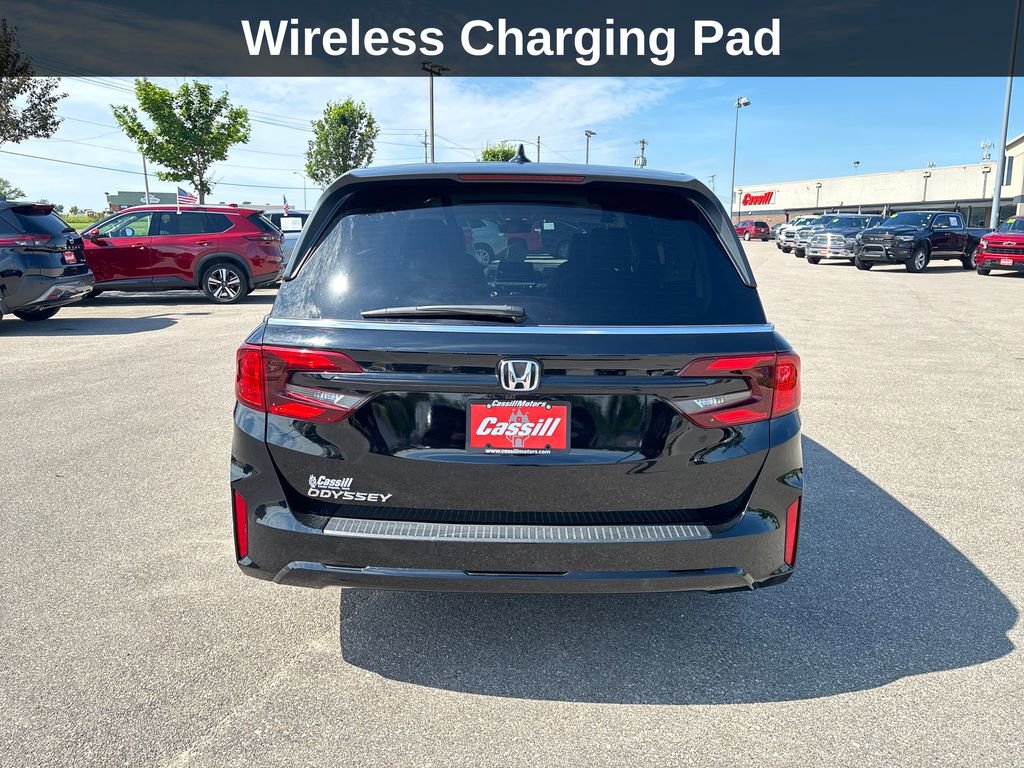 Used 2025 Honda Odyssey EX-L image 5