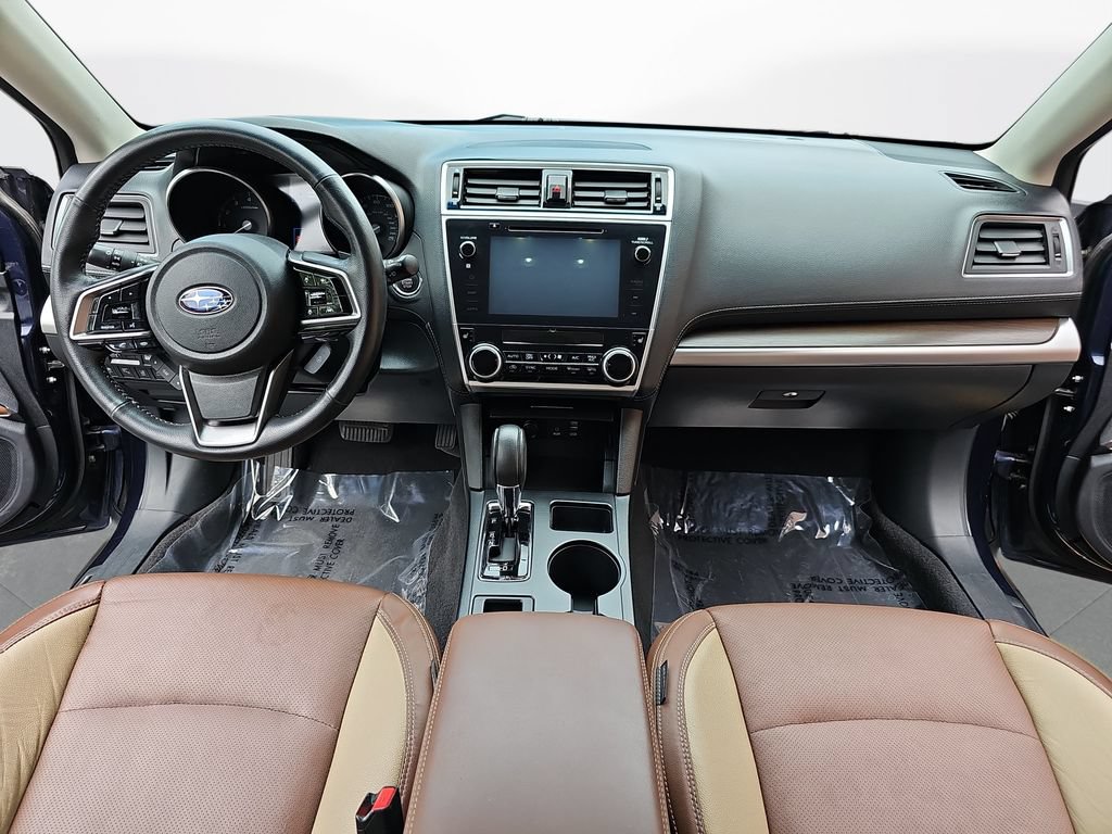 Used 2018 Subaru Outback 3.6R Touring w/ Popular Package #3 AWD/4WD image 9