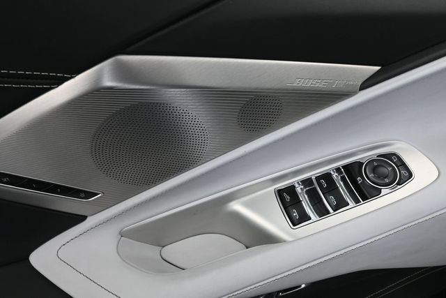 Used 2021 Chevrolet Corvette Stingray Premium Conv w/ Z51 Performance Package RWD image 27