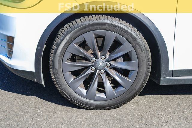 Used 2018 Tesla Model X 100D image 11