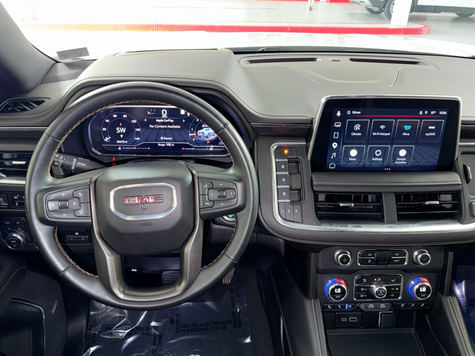Used 2023 GMC Yukon XL AT4 w/ AT4 Premium Plus Package AWD/4WD image 16