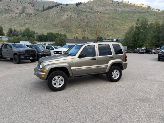 Used 2006 Jeep Liberty Limited w/ Trailer Tow Group