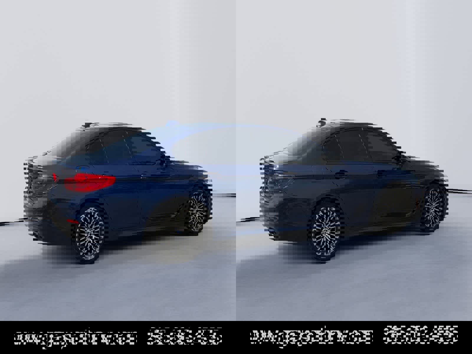 Used 2019 BMW M550i xDrive image 3