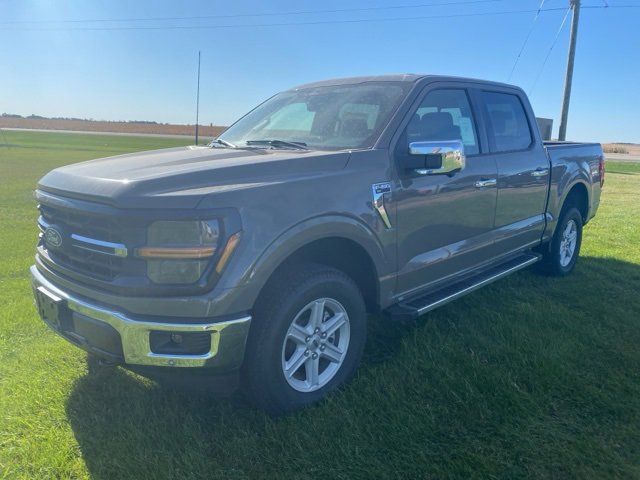 New 2025 Ford F150 XLT w/ Equipment Group 302A MID image 3