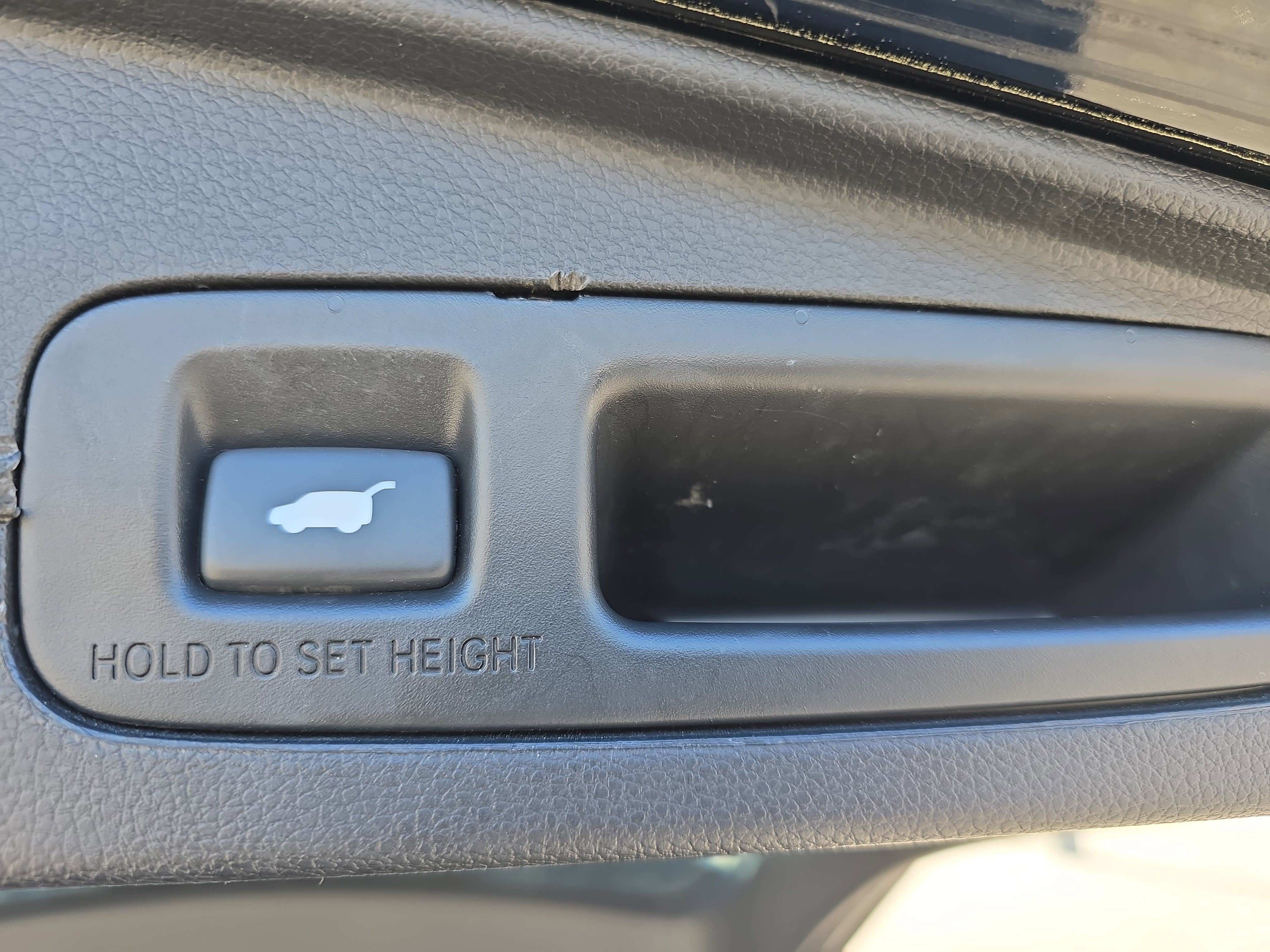 Used 2020 Honda CR-V Touring image 13