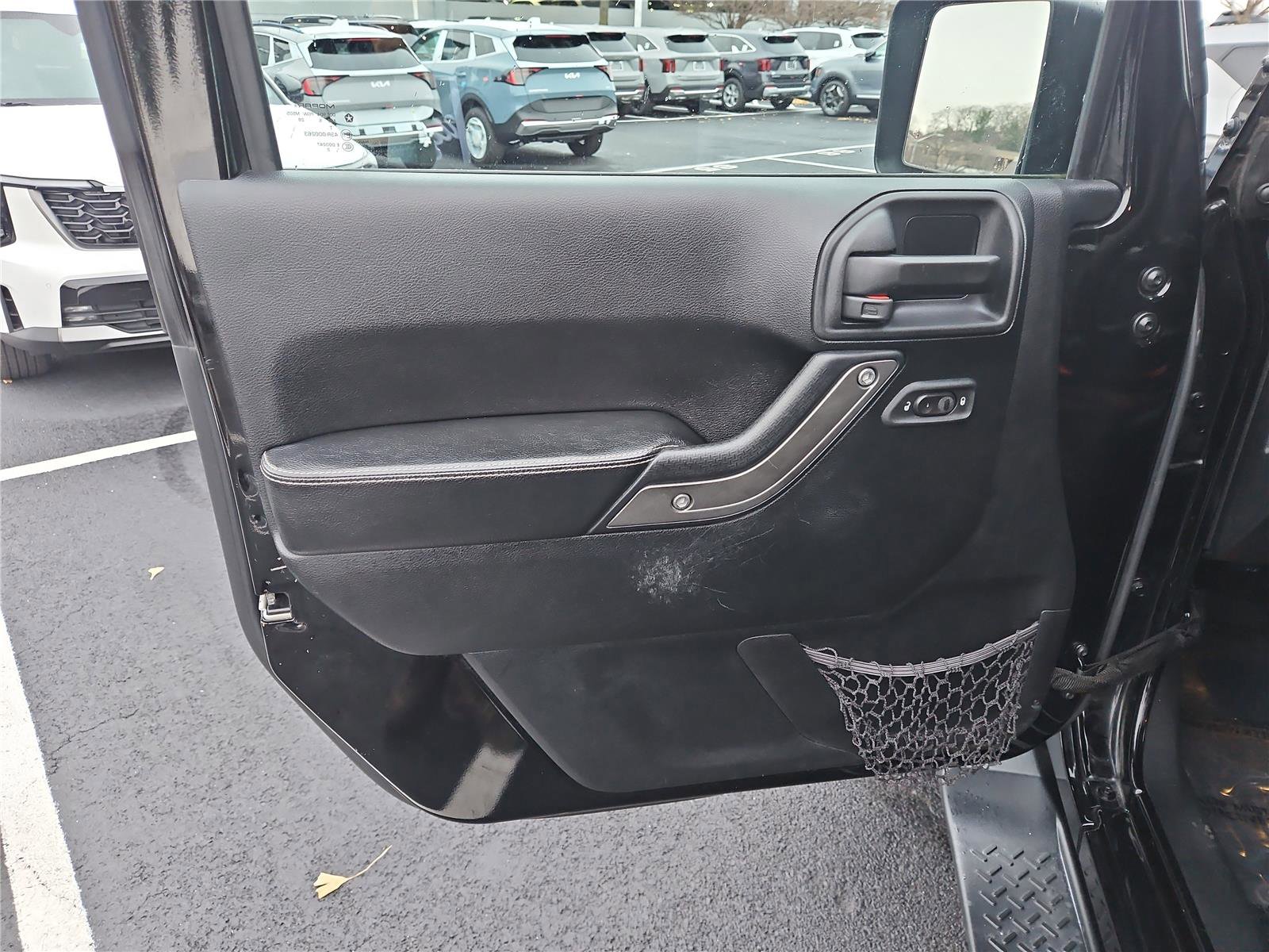 Used 2016 Jeep Wrangler Unlimited Sport image 13