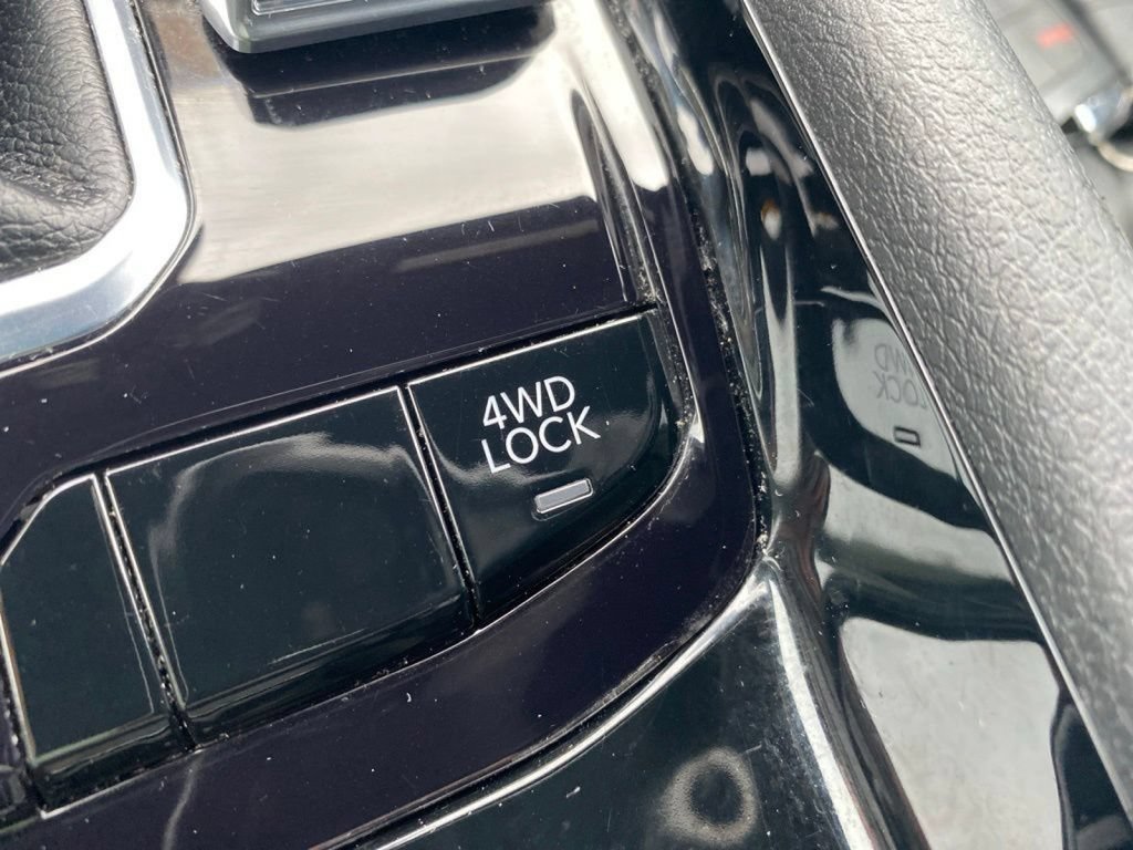 Certified 2023 Jeep Compass Limited AWD/4WD image 31