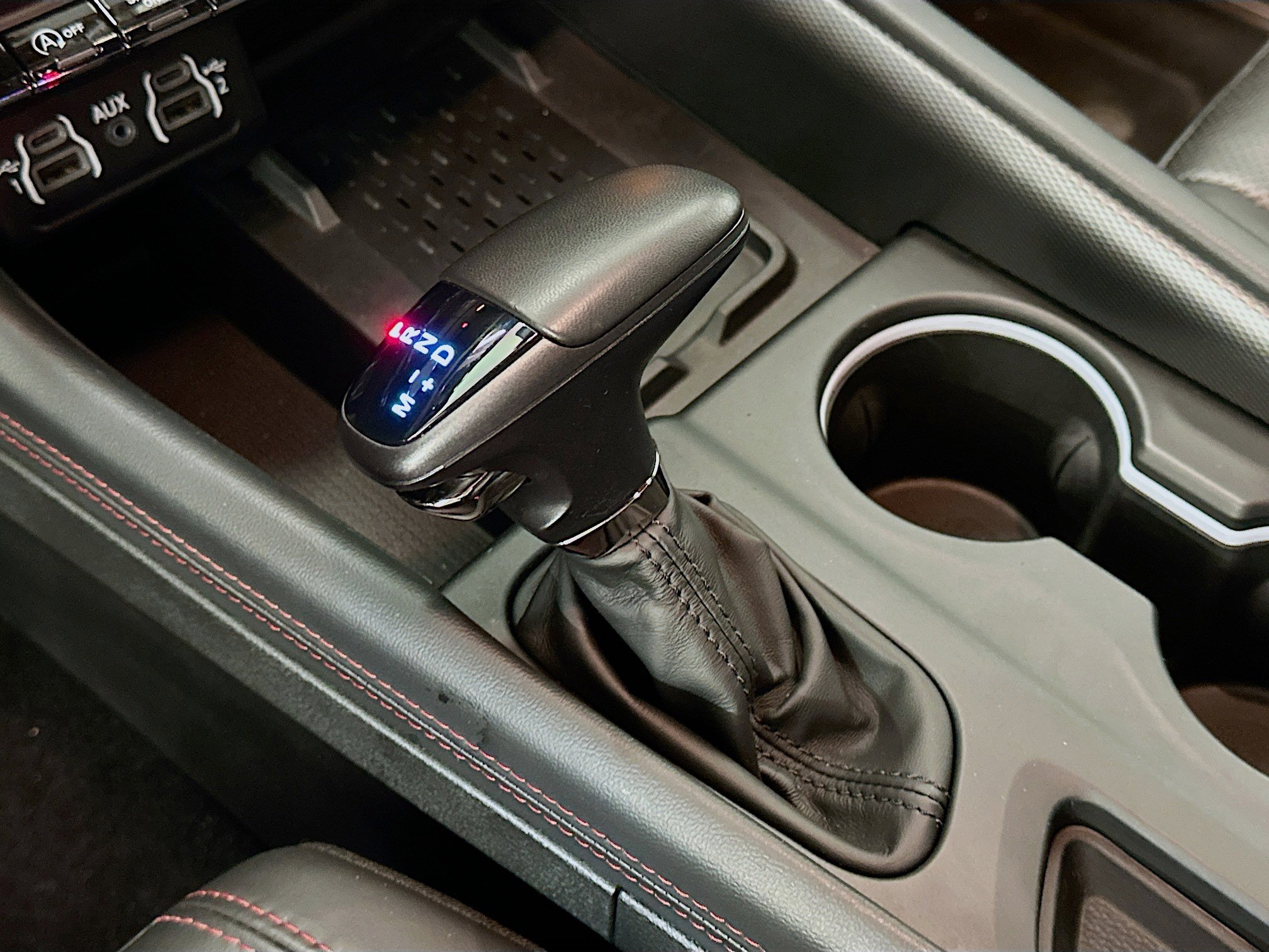 Used 2025 Dodge Durango GT image 25