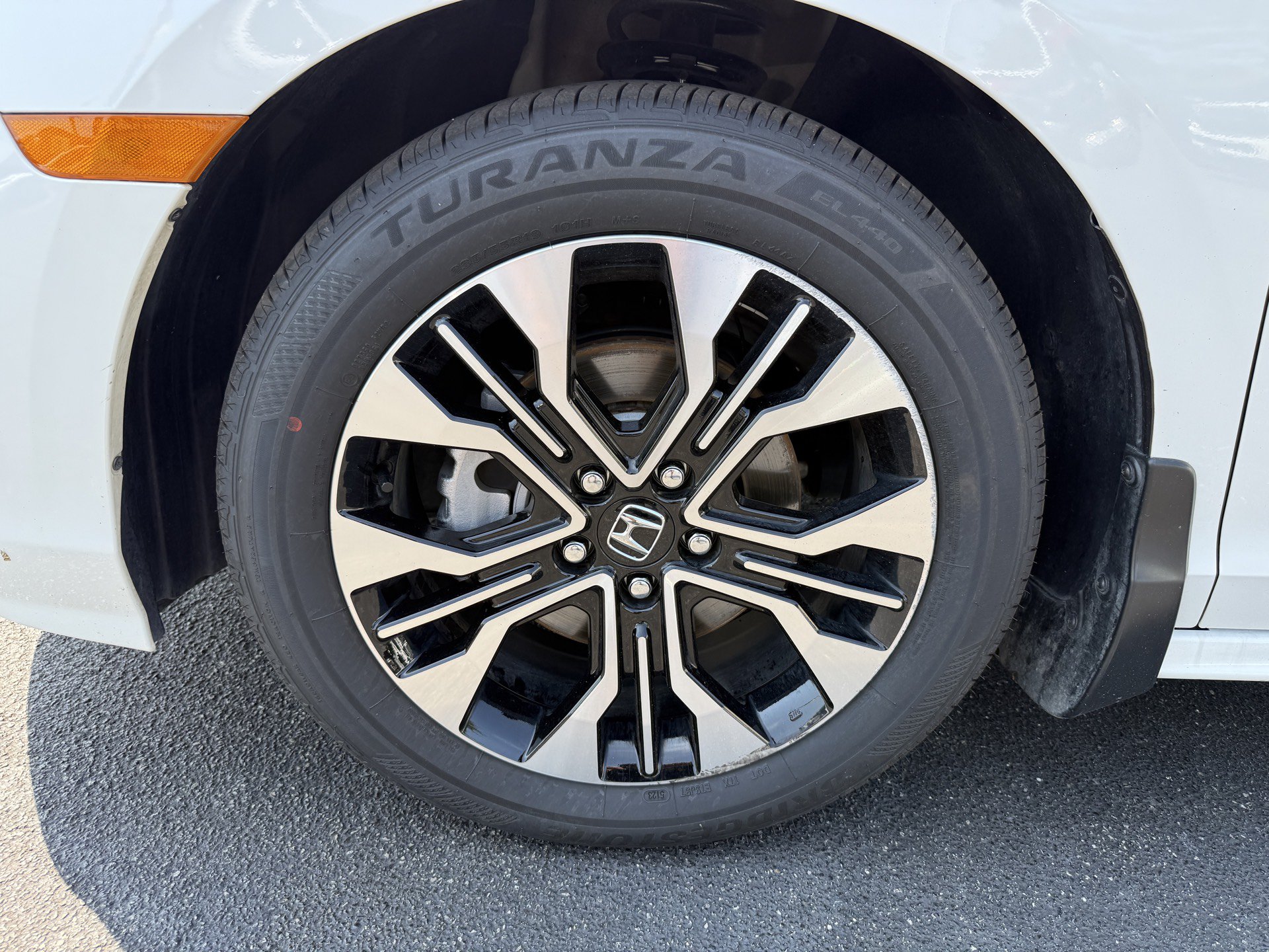 Used 2026 Honda Odyssey Elite image 42