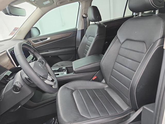 Certified 2024 Volkswagen Atlas SEL AWD/4WD image 16