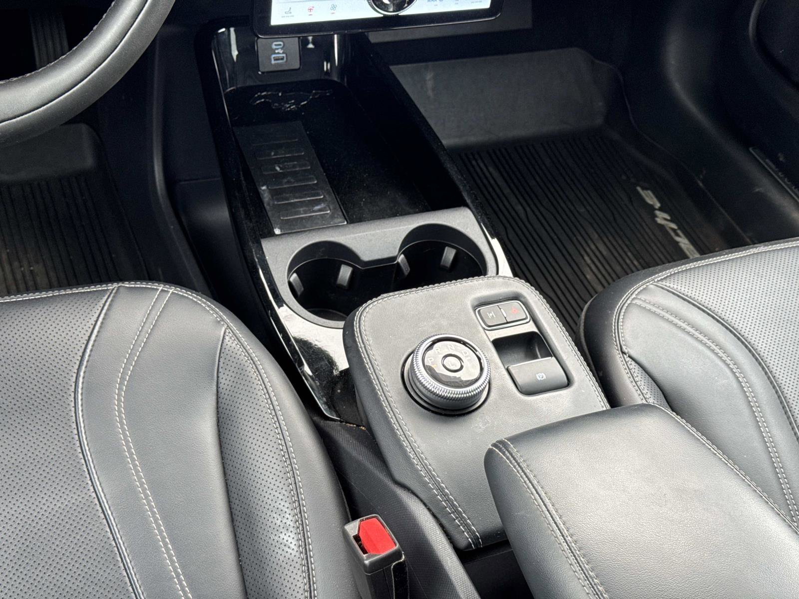 Used 2021 Ford Mustang Mach-E Premium AWD/4WD image 4