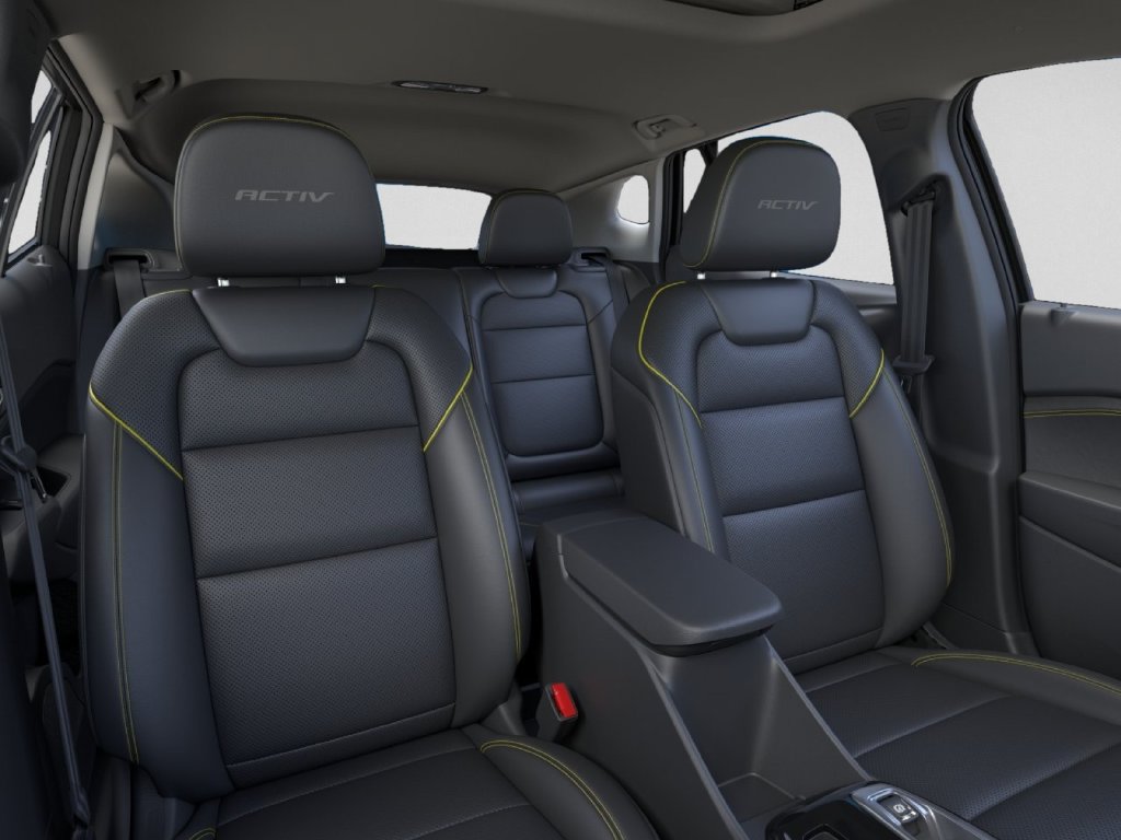 New 2026 Chevrolet Trax ACTIV w/ Sunroof Package FWD image 18