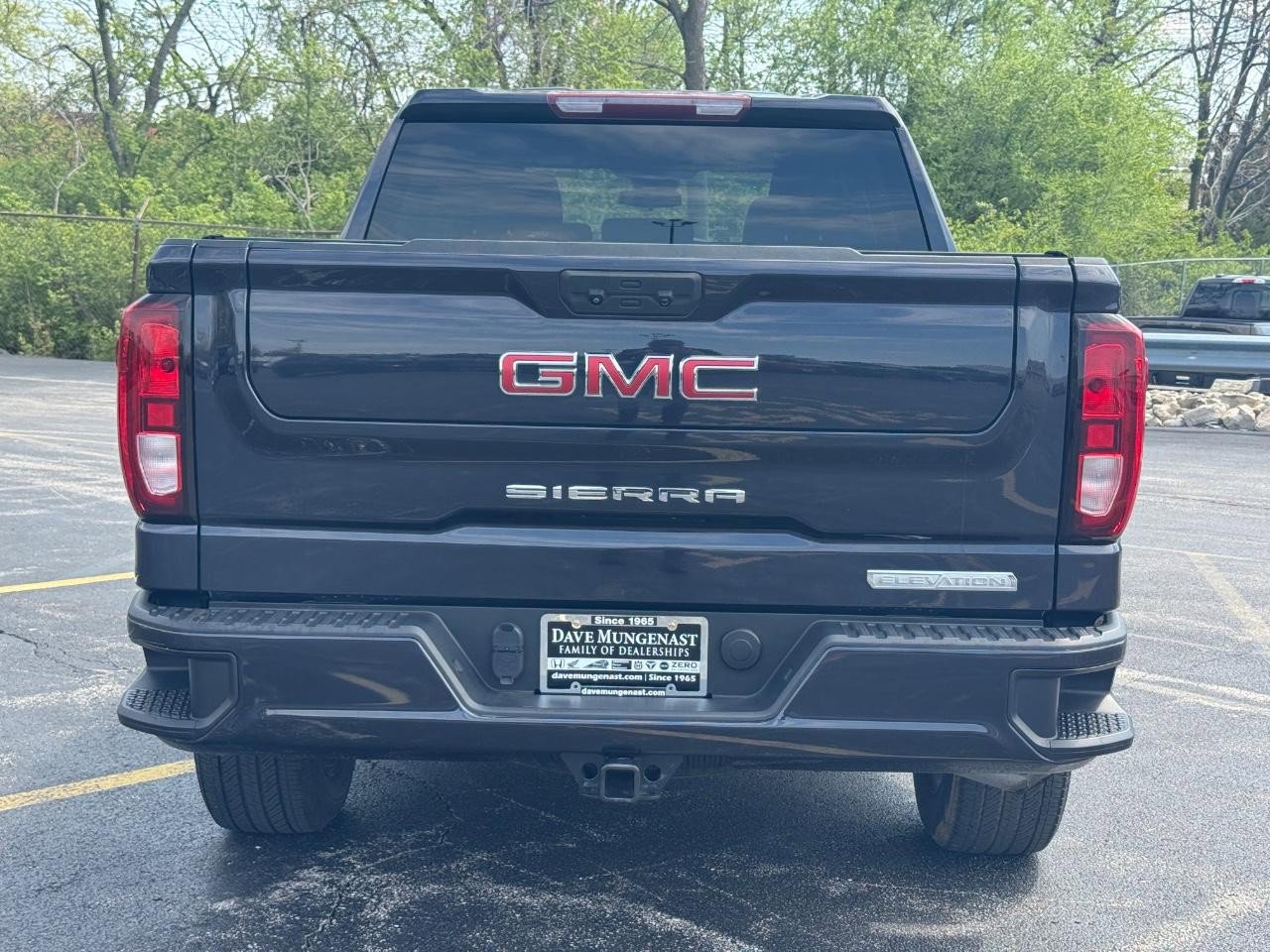 Used 2023 GMC Sierra 1500 Elevation AWD/4WD image 6