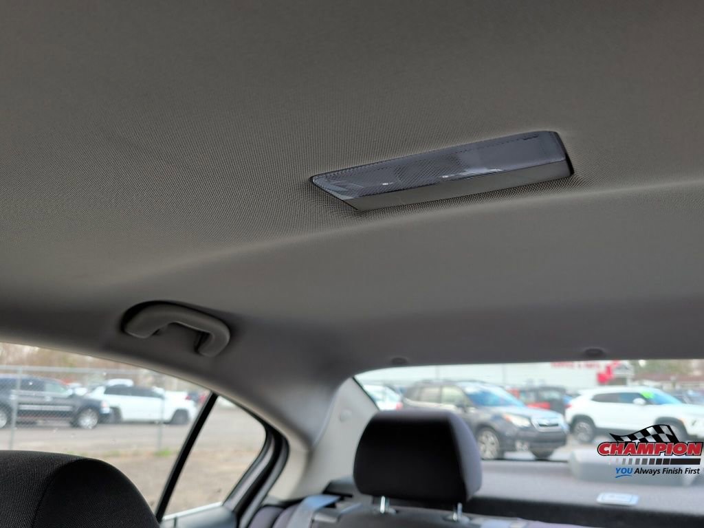 Used 2015 Chevrolet Cruze LT image 26