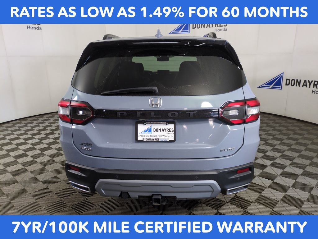 Used 2024 Honda Pilot Elite image 4