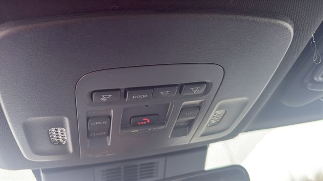 New 2026 Toyota Camry SE image 18