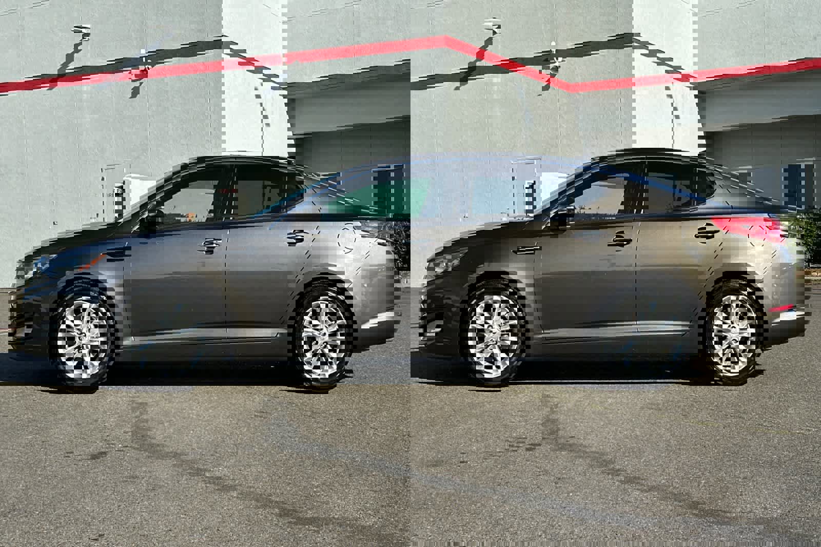 Used 2013 Kia Optima EX w/ Premium Pkg image 9