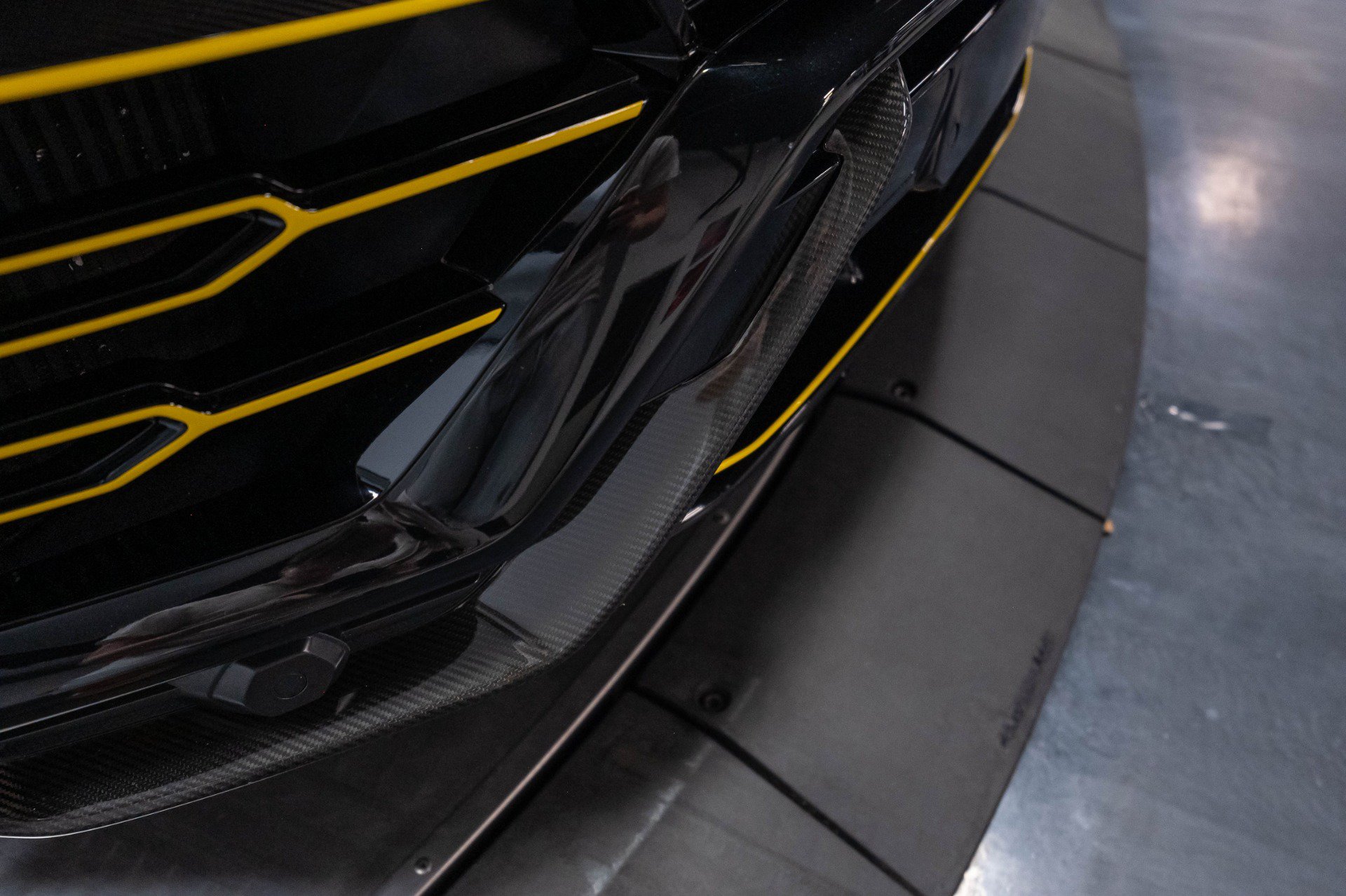 Used 2019 Lamborghini Urus AWD/4WD image 68