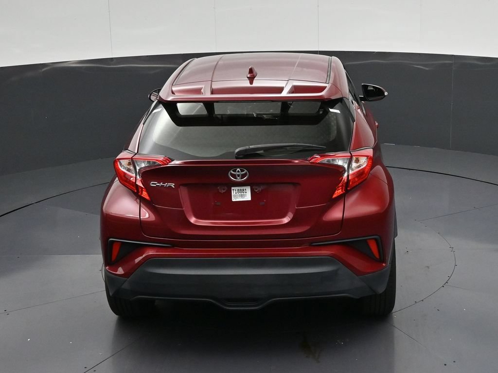 Used 2019 Toyota C-HR LE FWD image 17