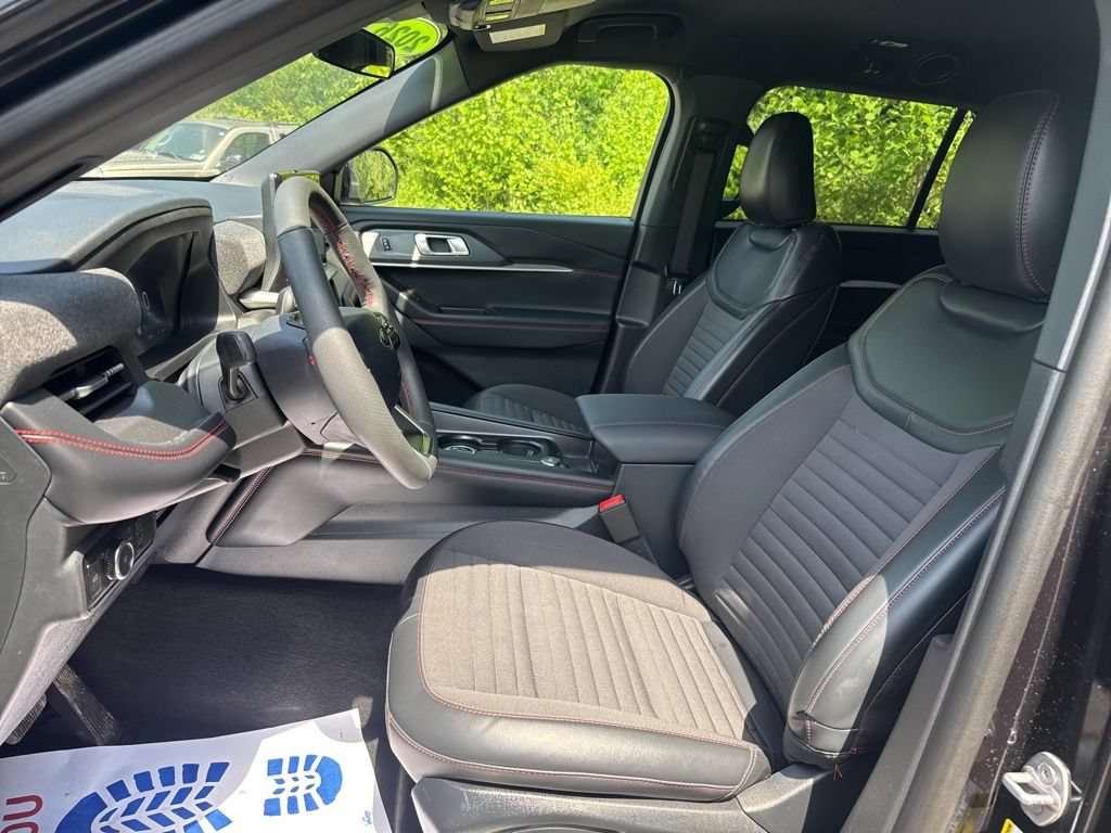 Used 2026 Ford Explorer ST-Line AWD/4WD image 14