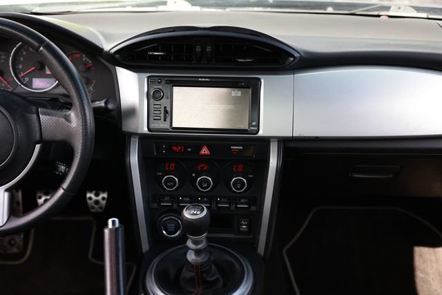 Used 2013 Subaru BRZ Limited w/ Popular Pkg 1B RWD image 38