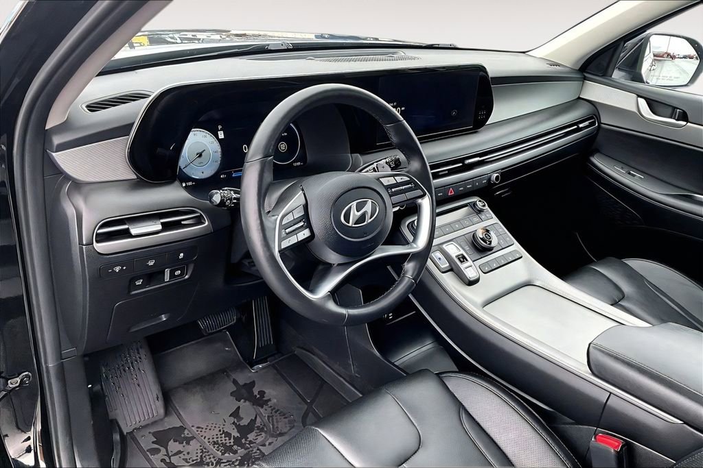 Used 2025 Hyundai Palisade SEL AWD/4WD image 14