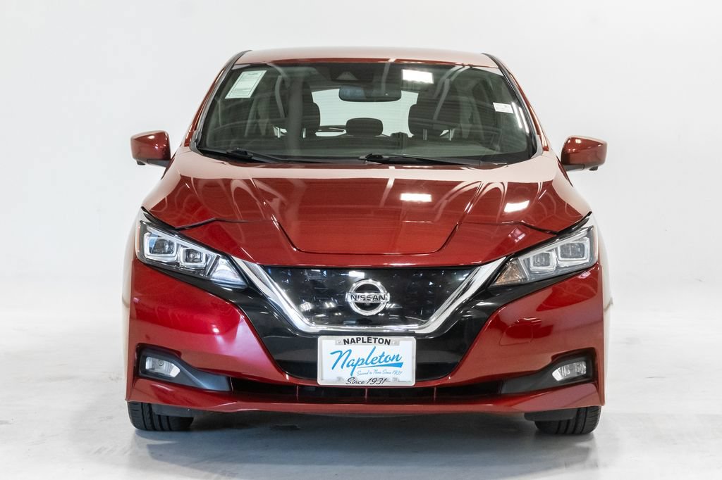 Used 2020 Nissan Leaf SV w/ SV Technology Package FWD image 5