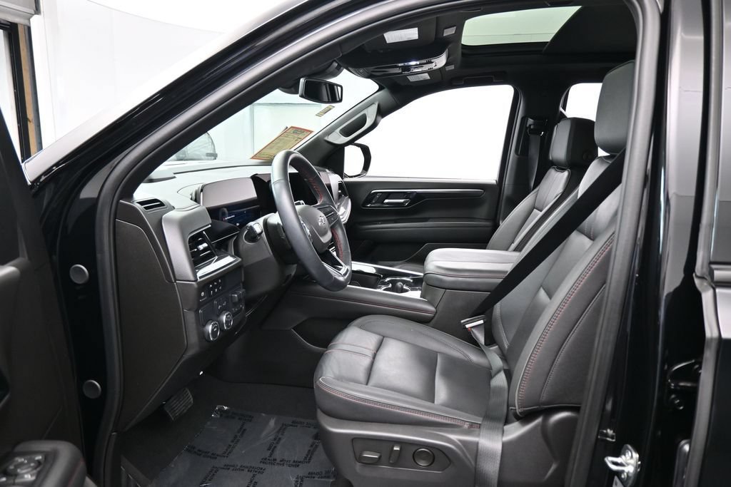 Used 2025 Chevrolet Tahoe RST w/ Comfort Package RWD image 10