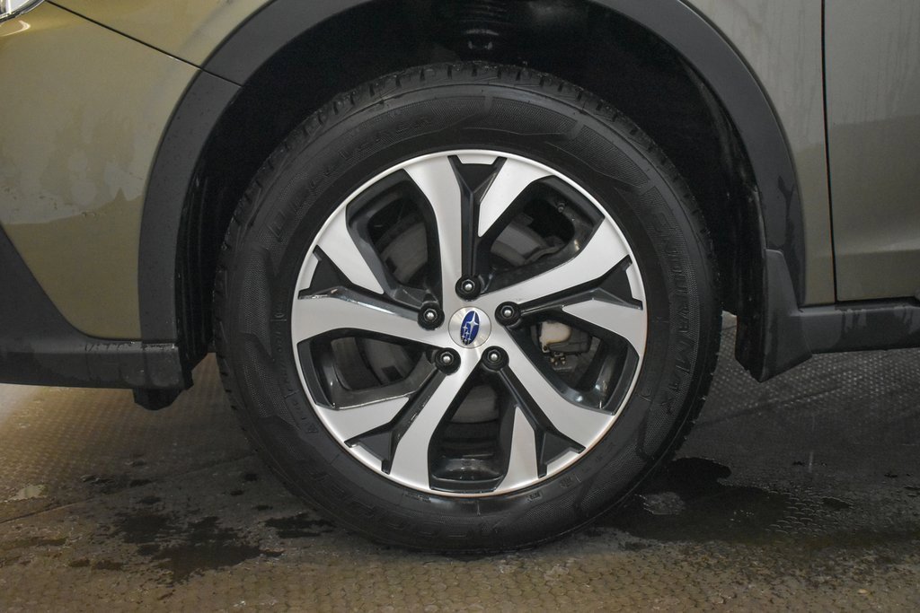 Used 2022 Subaru Outback Touring w/ Popular Package #2 image 9