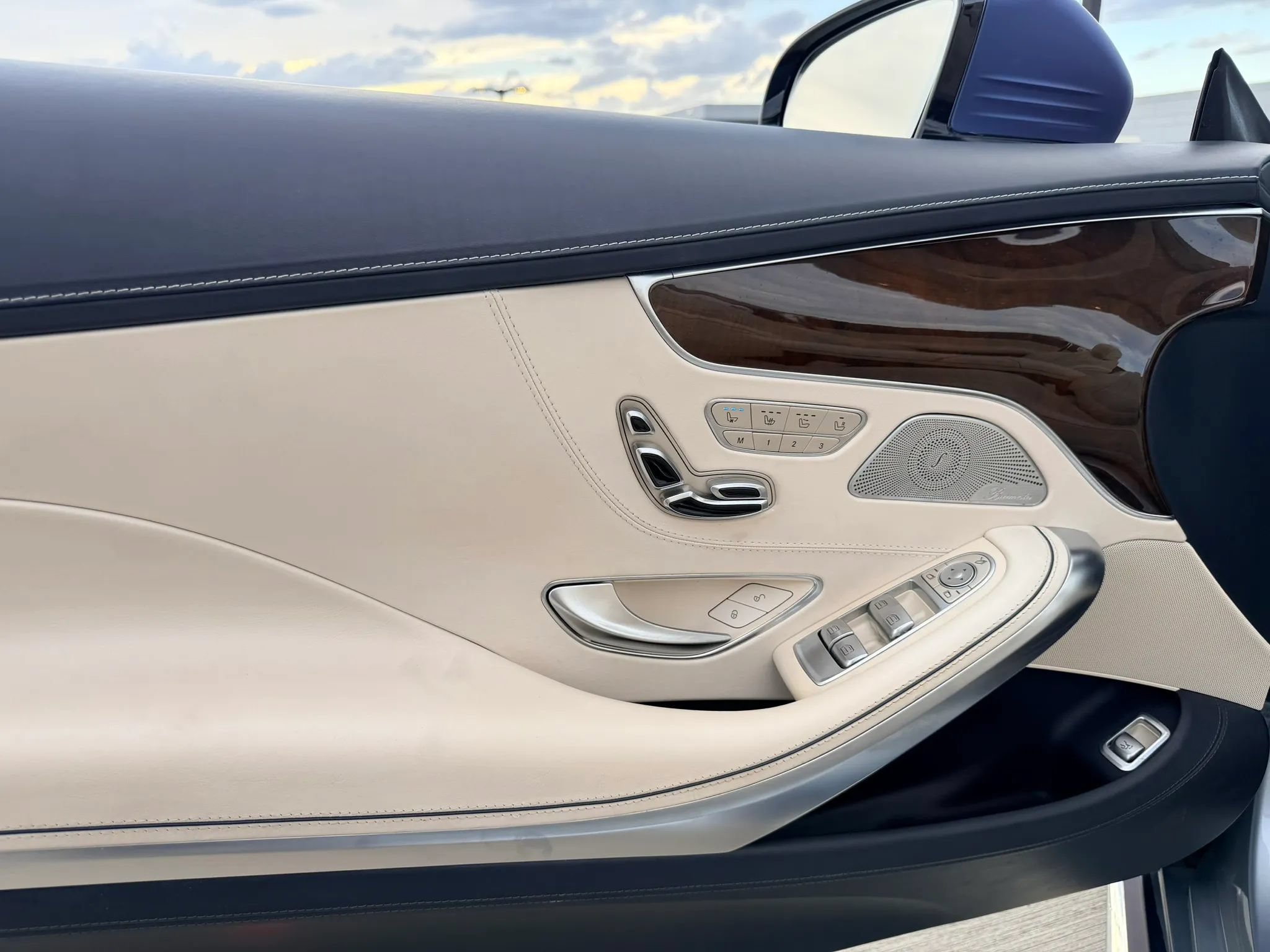 Used 2017 Mercedes-Benz S 550 Cabriolet image 21