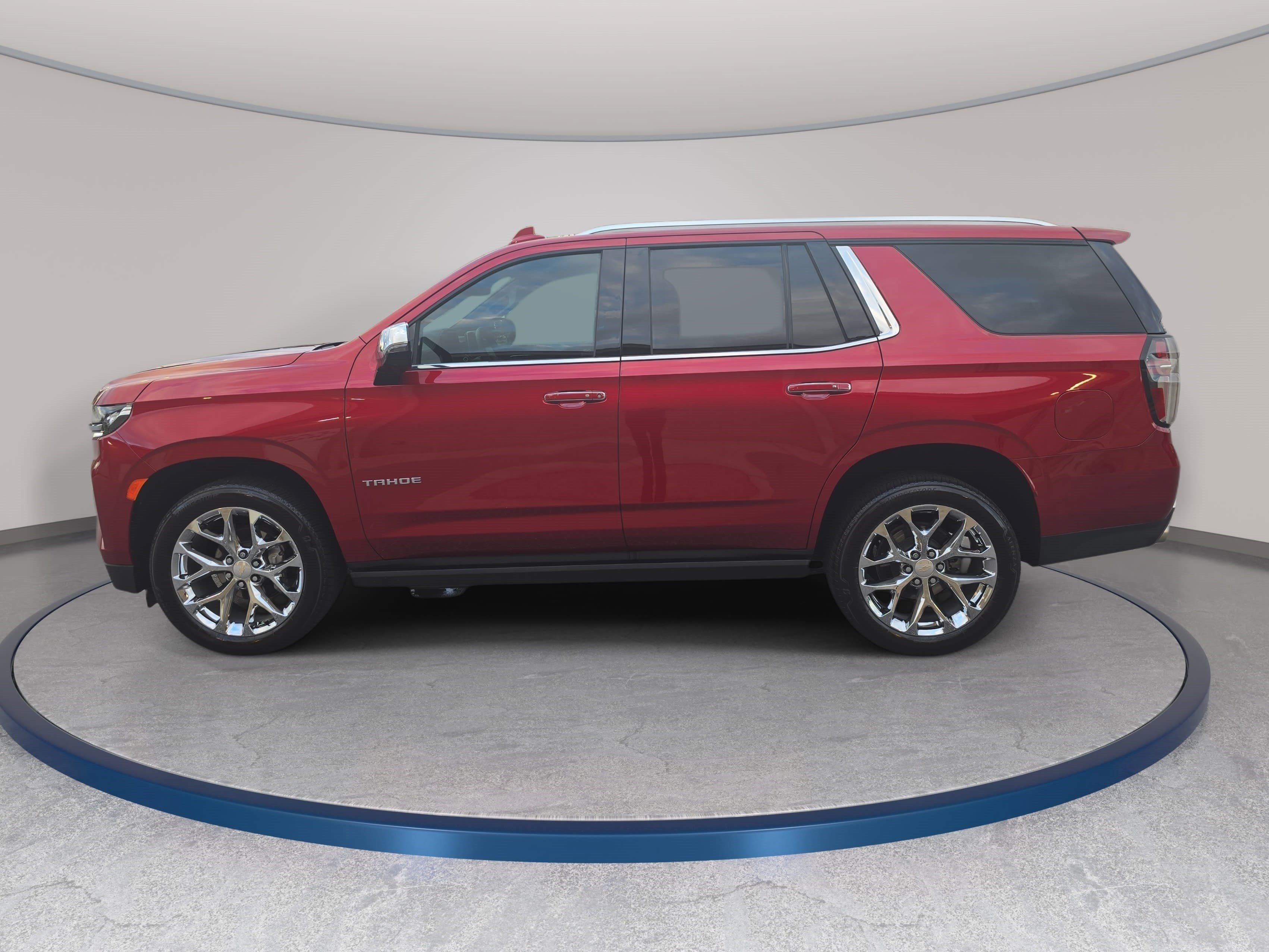 Used 2023 Chevrolet Tahoe Premier AWD/4WD image 8