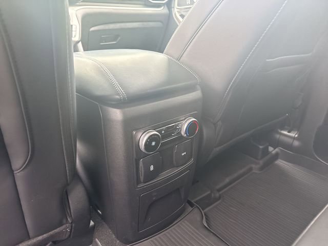 Used 2024 Ford Explorer XLT w/ Equipment Group 202A image 20