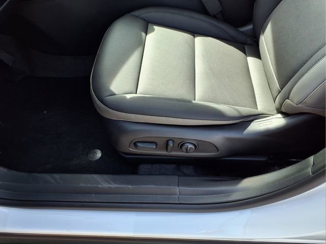 New 2026 Chevrolet Trax ACTIV w/ Driver Confidence Package image 21