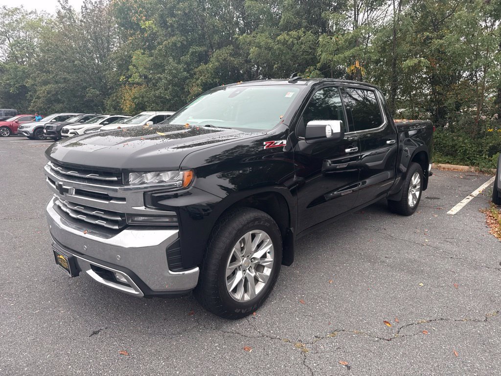 Used 2020 Chevrolet Silverado 1500 LTZ w/ LTZ Plus Package AWD/4WD image 2
