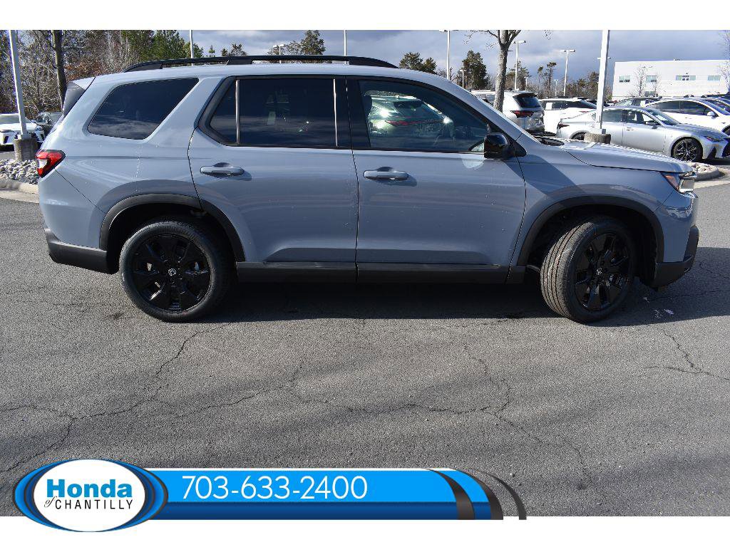 New 2026 Honda Pilot Black Edition image 8