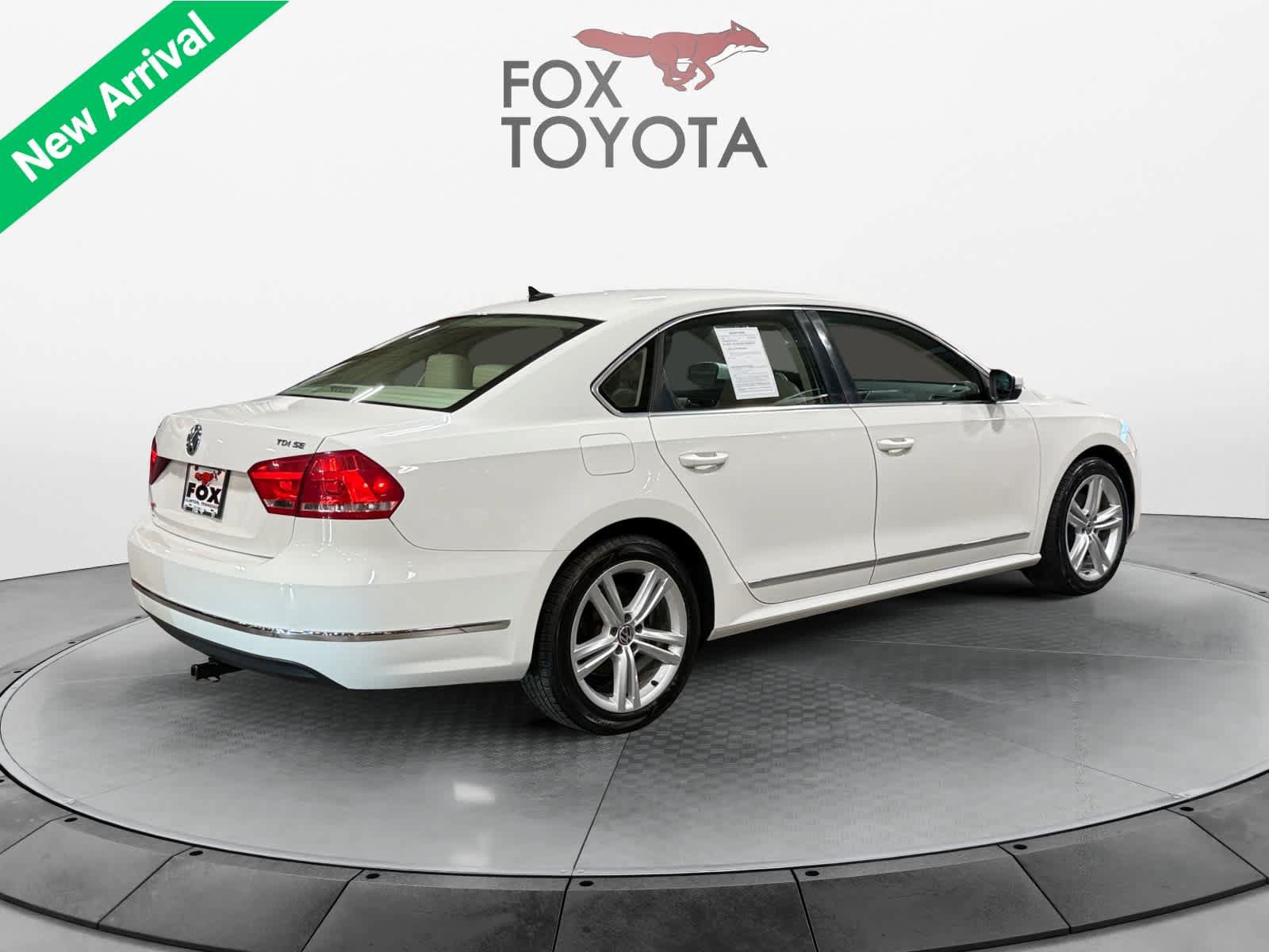 Used 2013 Volkswagen Passat TDI SE FWD image 6
