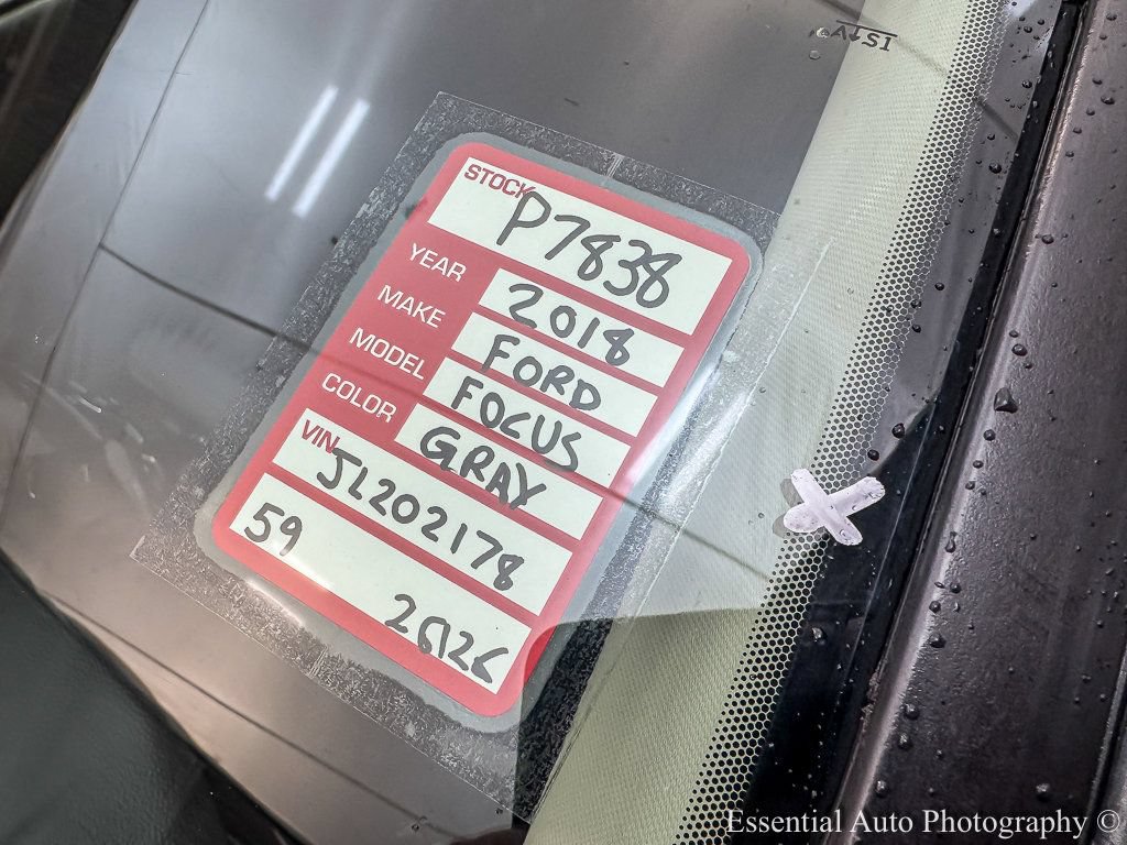 Used 2018 Ford Focus SEL FWD image 29