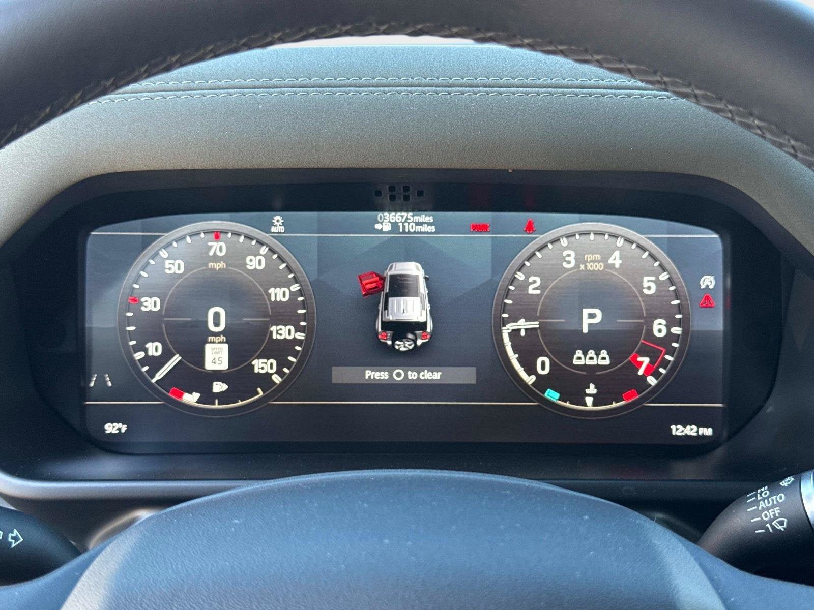 Used 2023 Land Rover Defender 110 X-Dynamic SE AWD/4WD image 26