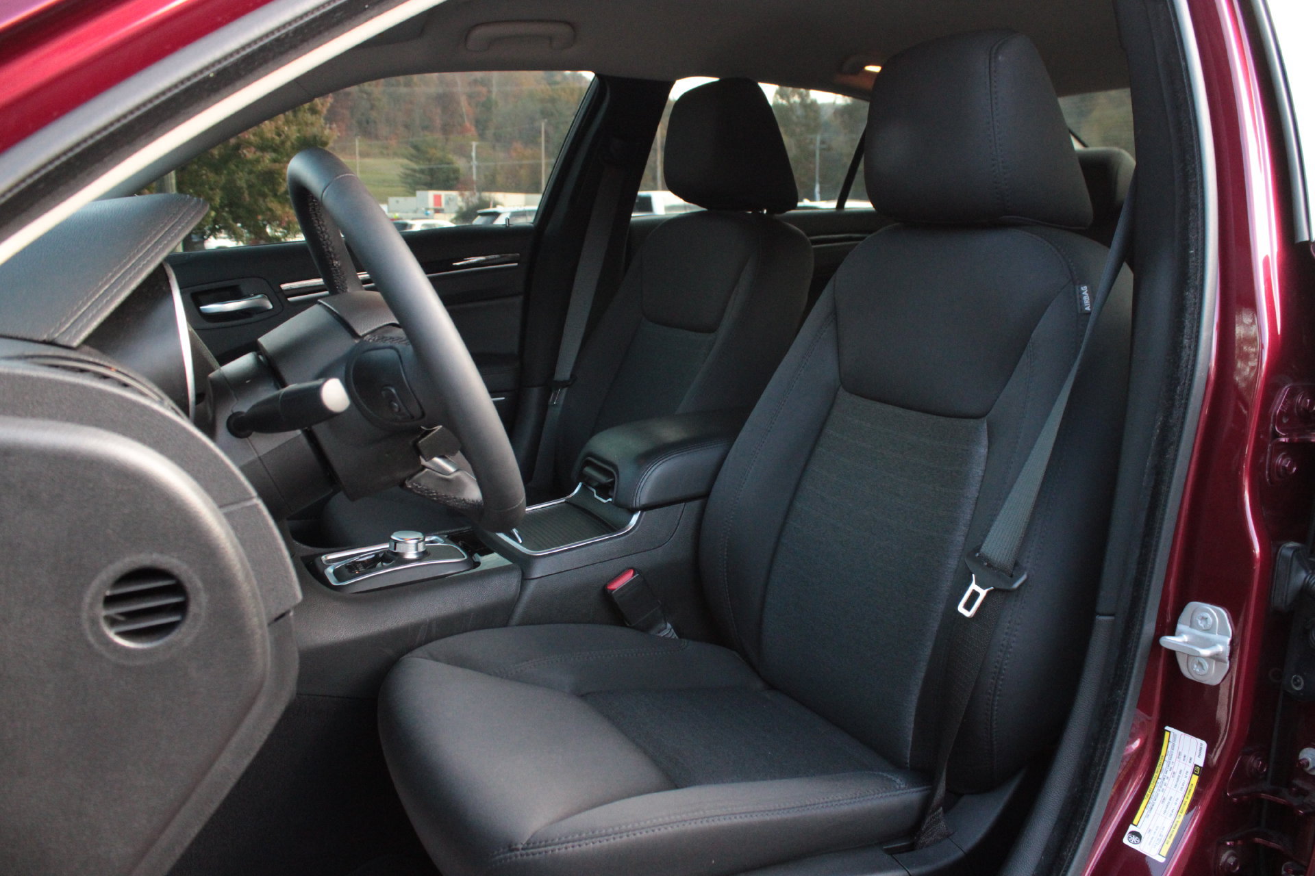 Used 2023 Chrysler 300 Touring w/ Sport Appearance Package RWD image 15