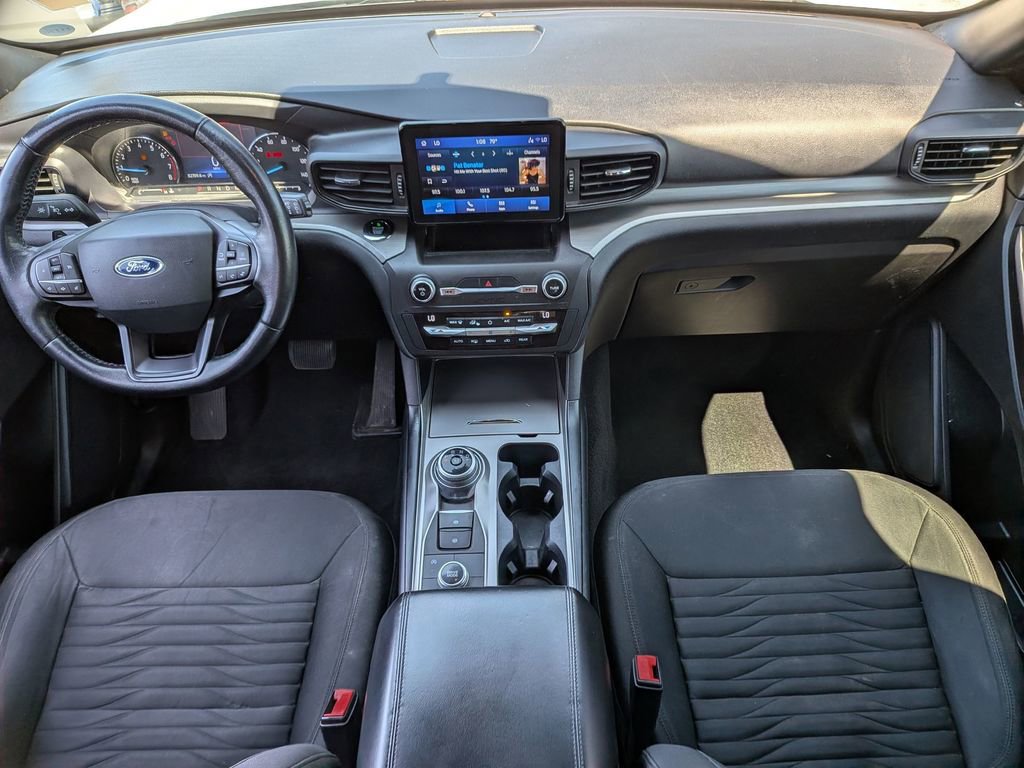 Used 2020 Ford Explorer XLT w/ Class III Trailer Tow Package image 24