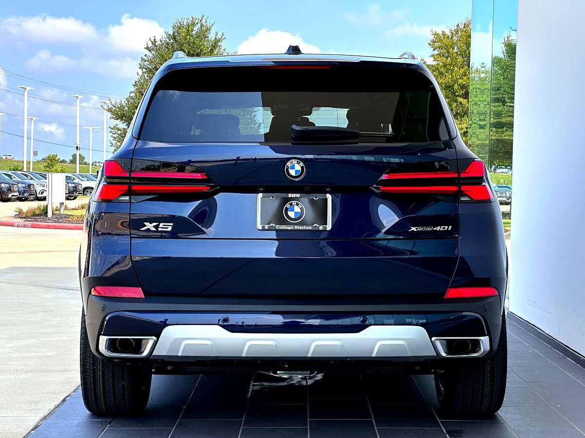 New 2026 BMW X5 xDrive40i image 6