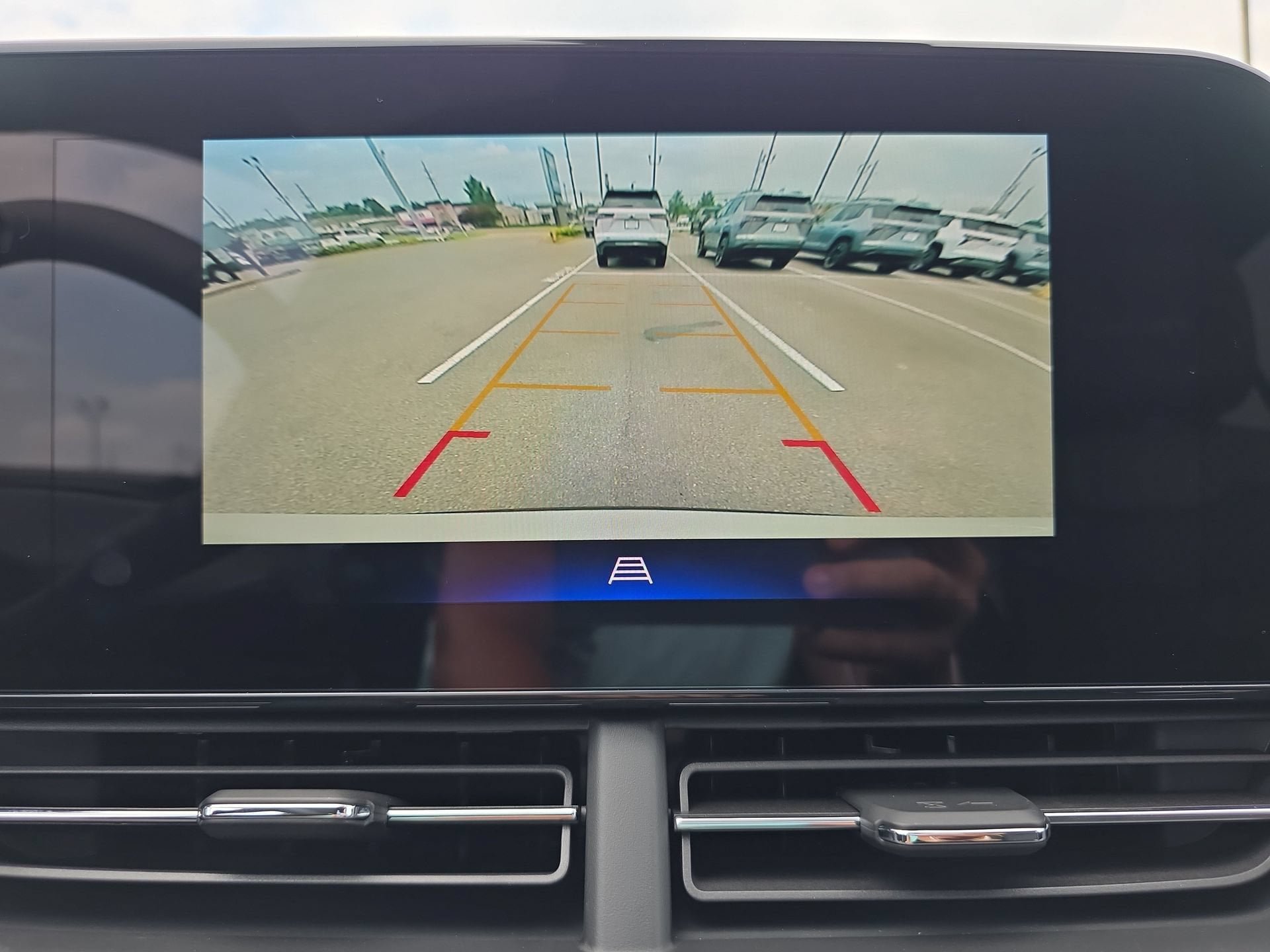New 2026 Chevrolet Trax ACTIV w/ Sunroof Package FWD image 22