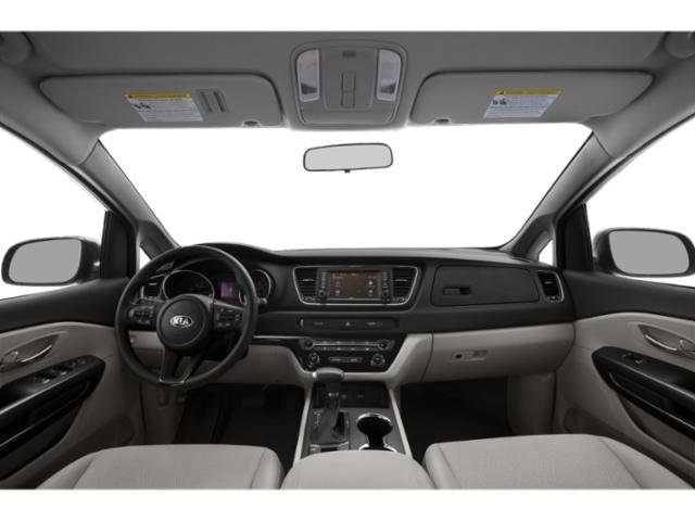 Used 2020 Kia Sedona L image 5