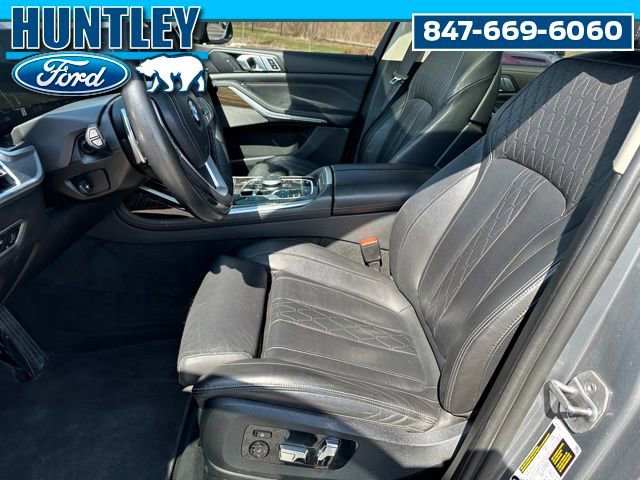 Used 2023 BMW X7 xDrive40i w/ Premium Package image 21
