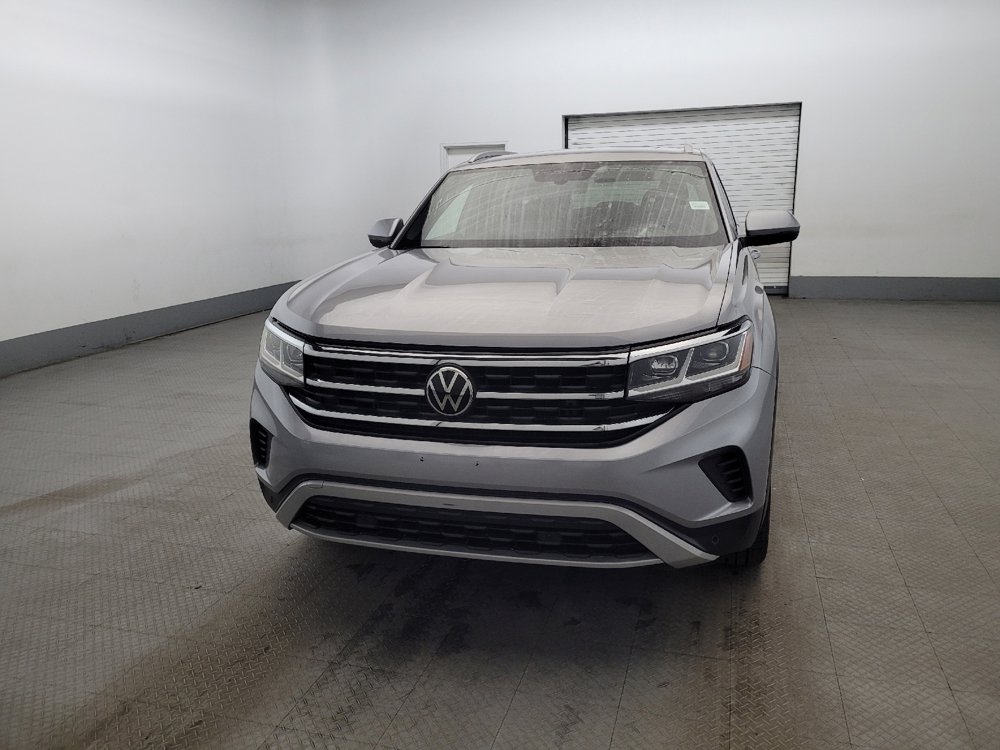 Used 2020 Volkswagen Atlas Cross Sport SE w/ Panoramic Sunroof Package image 15