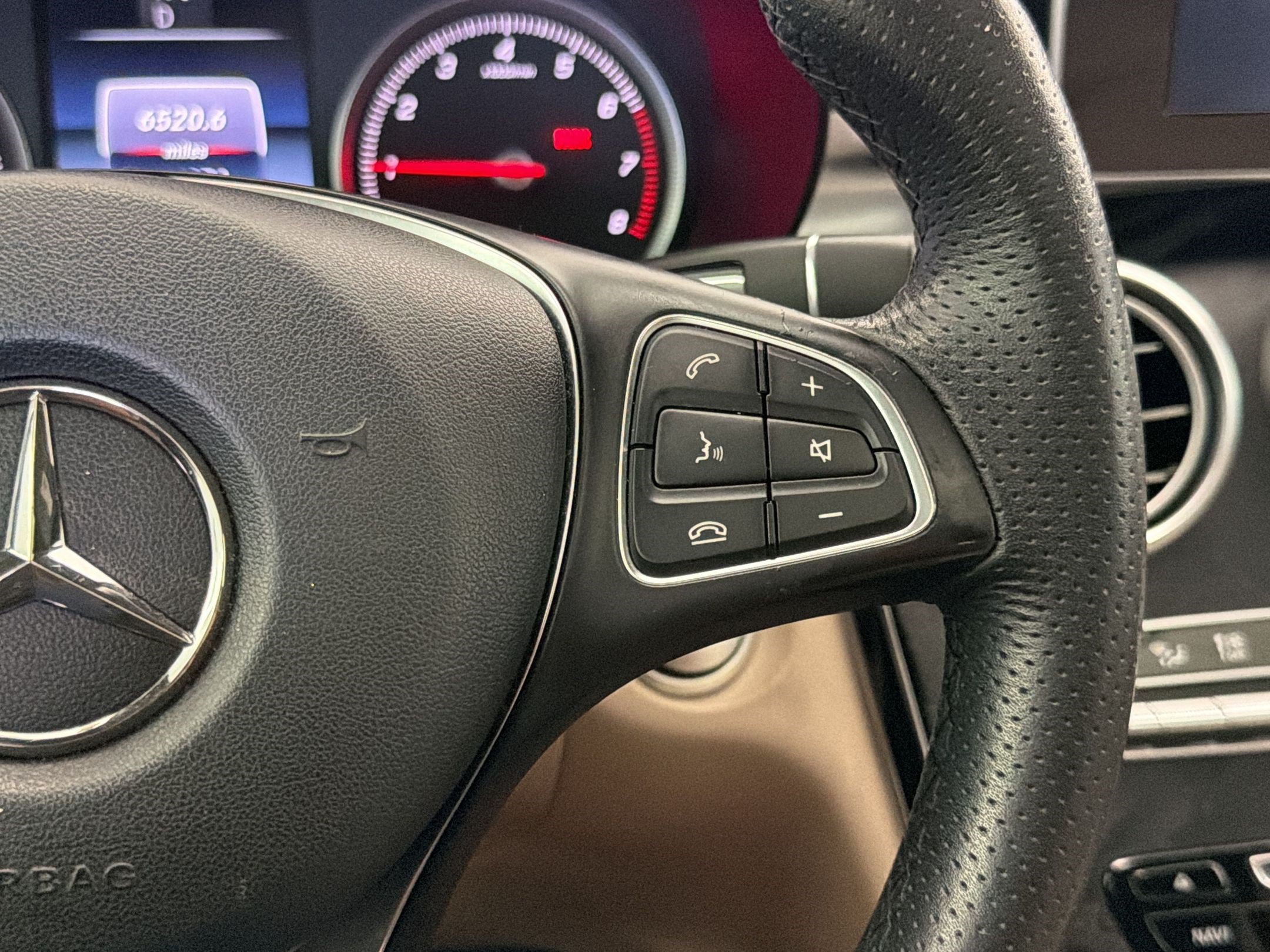 Used 2018 Mercedes-Benz GLC 300 4MATIC Coupe image 15