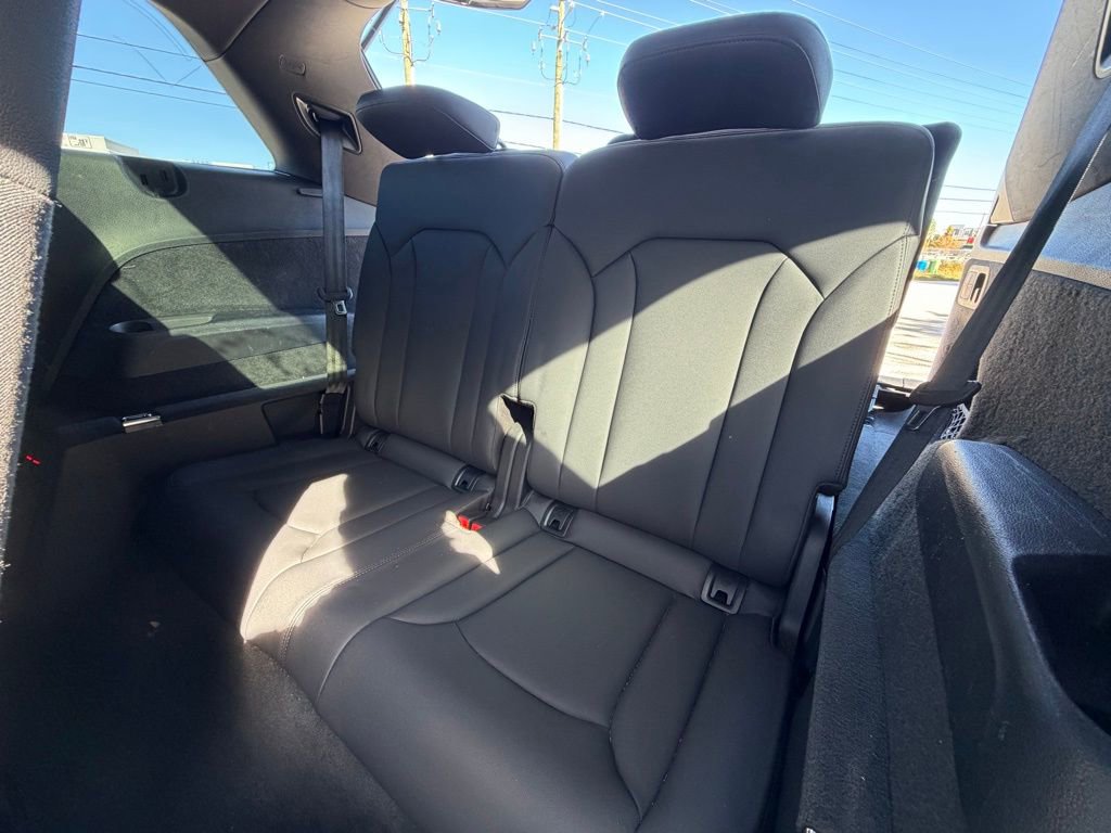 Used 2022 Audi Q7 2.0T Premium Plus w/ Premium Plus Package image 16