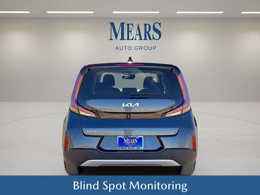 Used 2024 Kia Soul LX w/ Option Group 015 image 5