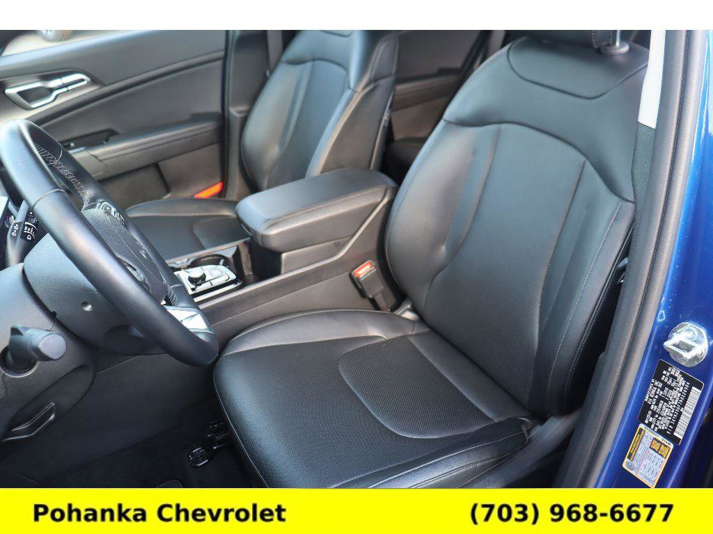 Used 2024 Kia Sportage EX image 26