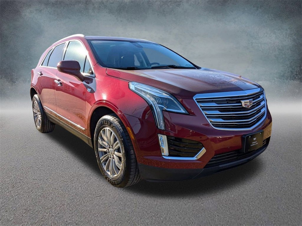 Used 2017 Cadillac XT5 Luxury w/ Driver Awareness Package image 9